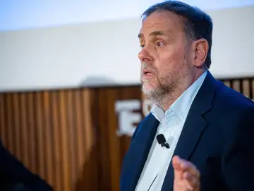 Junqueras (ERC) dice que "escenificar peleas y reconciliaciones con el PSOE cada día es poco útil" Junqueras (ERC) dice que "escenificar peleas y reconciliaciones con el PSOE cada día es poco útil"