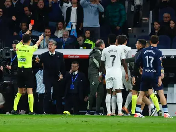 Quintero González expulsa a Endrick en el banquillo Quintero González expulsa a Endrick en el banquillo