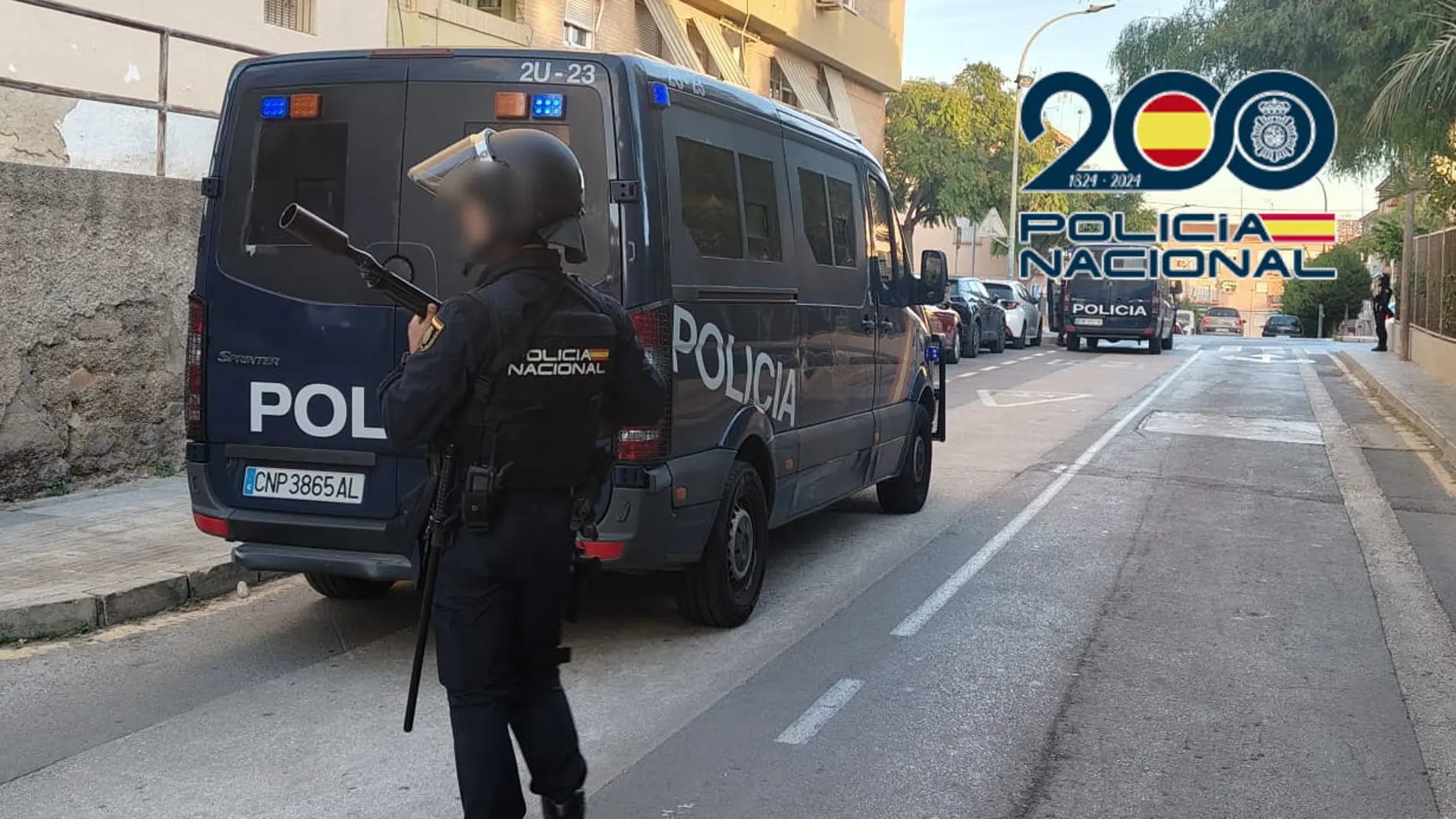 La Policía desmantela un punto de venta de droga y detiene a un varón en Alicante