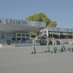 Imagen de este lunes de la conmemoración de la festividad de la Inmaculada por parte de la Brigada de la Legión en su base Álvarez Sotomayor en Viator (Almería).