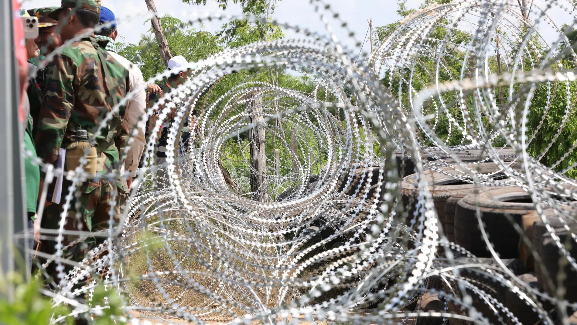 Tailandia acusa a Camboya de la muerte de un soldado y despliega cazas en la frontera