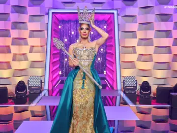 Satín Greco se convierte en la nueva ganadora de 'Drag Race España': "Este programa te hace creer en ti misma" Satín Greco se convierte en la nueva ganadora de 'Drag Race España': "Este programa te hace creer en ti misma"