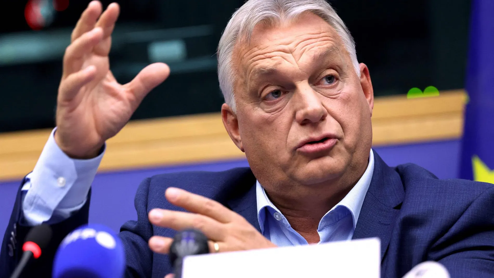 UE.- AMP.- Orbán avisa a la UE de que no acogerá a ningún migrante reubicado ni pagará compensación pese al acuerdo a 27