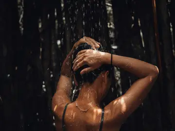 ¿Es mejor ducharse por la mañana o por la noche? Científicos dan con la respuesta definitiva ¿Es mejor ducharse por la mañana o por la noche? Científicos dan con la respuesta definitiva