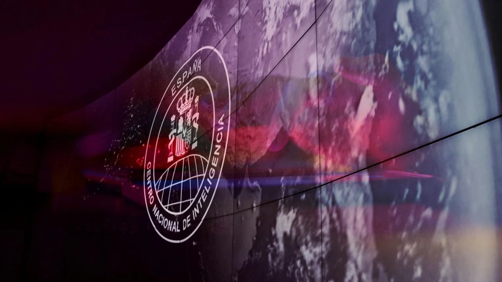 Hackers, drones y manipulación: la nueva guerra silenciosa que retrata "Documentos TV" de RTVE