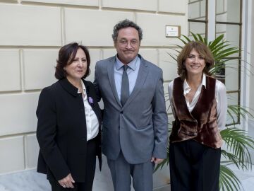 Peramato se estrena como fiscal general del Estado expresando su "admiraci&oacute;n" a Garc&iacute;a Ortiz