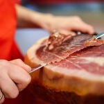 C&oacute;mo saber si el jam&oacute;n que has comprado para Navidad te va a salir bueno