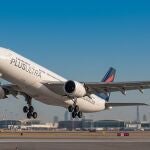 Econom&iacute;a/Empresas.- La Polic&iacute;a registra la aerol&iacute;nea Plus Ultra en una investigaci&oacute;n por presunto blanqueo