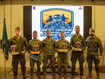 Un equipo del Ej&eacute;rcito espa&ntilde;ol se impone en la primera competici&oacute;n de drones del Ej&eacute;rcito de EEUU en Europa