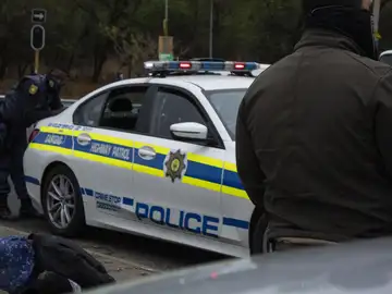 Sudáfrica.- Al menos nueve muertos y diez heridos en un ataque armado cerca de Johannesburgo (Sudáfrica) Sudáfrica.- Al menos nueve muertos y diez heridos en un ataque armado cerca de Johannesburgo (Sudáfrica)