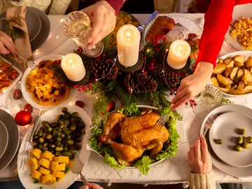 Los mejores menús para estas Navidades según los nutricionistas: saludable y a buen precio Los mejores menús para estas Navidades según los nutricionistas: saludable y a buen precio