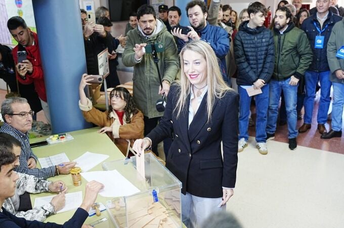 Así han votado los cuatro candidatos de las elecciones en Extremadura: un 