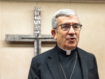 El arzobispo de Valladolid, Luis Arg&uuml;ello