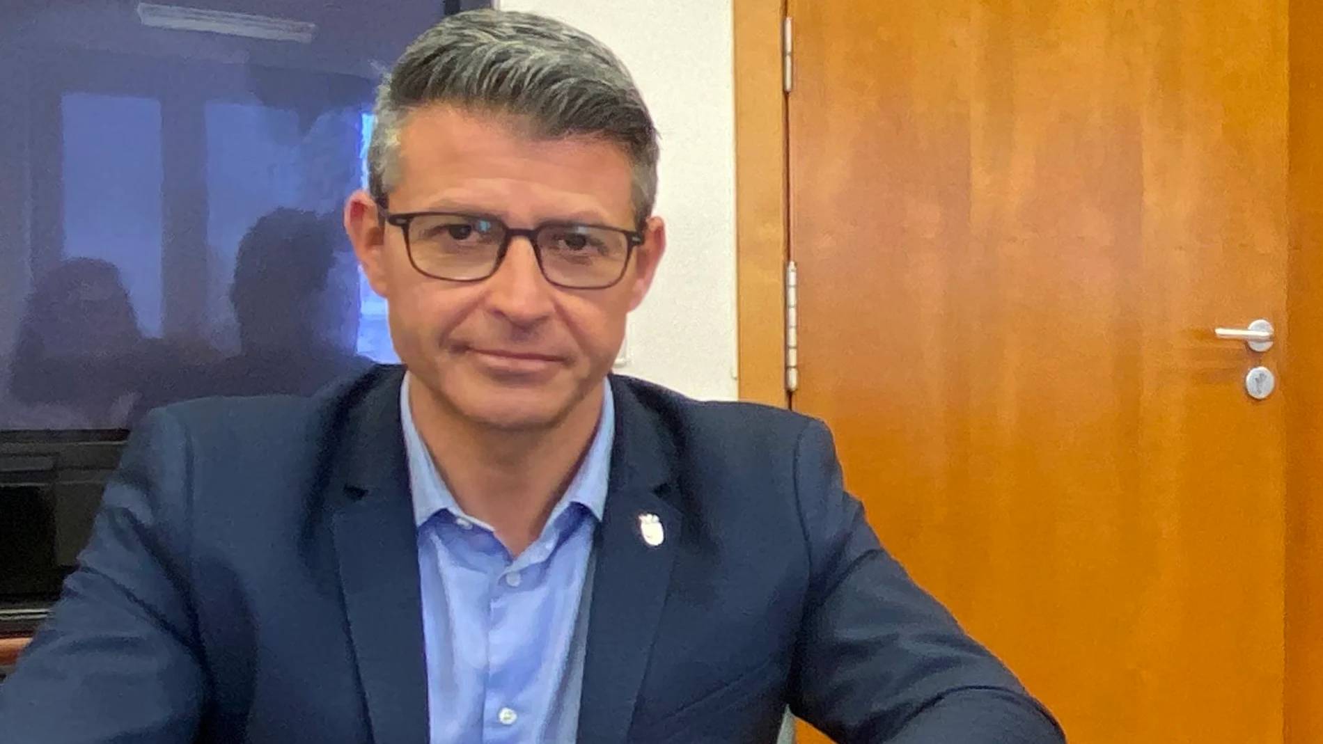 El alcalde socialista de Almussafes (Valencia) dice que las acusaciones de acoso sexual y laboral contra él son "falsas"