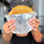 Ni Madrid ni Barcelona: la arepa m&aacute;s grande de Espa&ntilde;a se sirve en un peque&ntilde;o pueblo de Canarias