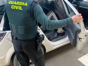 MURCIA.-Sucesos.- Detenidos en Abarán dos hermanos por extorsionar a un vecino que pagó 40.000 euros por un préstamo de 10.000 MURCIA.-Sucesos.- Detenidos en Abarán dos hermanos por extorsionar a un vecino que pagó 40.000 euros por un préstamo de 10.000