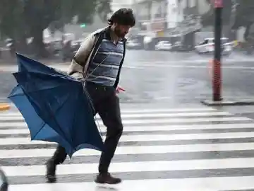 Con la borrasca Goretti llegando a España, una chaqueta como esta de Columbia empieza a ser obligatoria Columbia Pike Lake