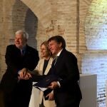 Mar&iacute;a Jos&eacute; Garc&iacute;a-Pelayo, Mariano Palac&iacute;n Calvo y Jos&eacute; Luis &Aacute;lvarez Almeida