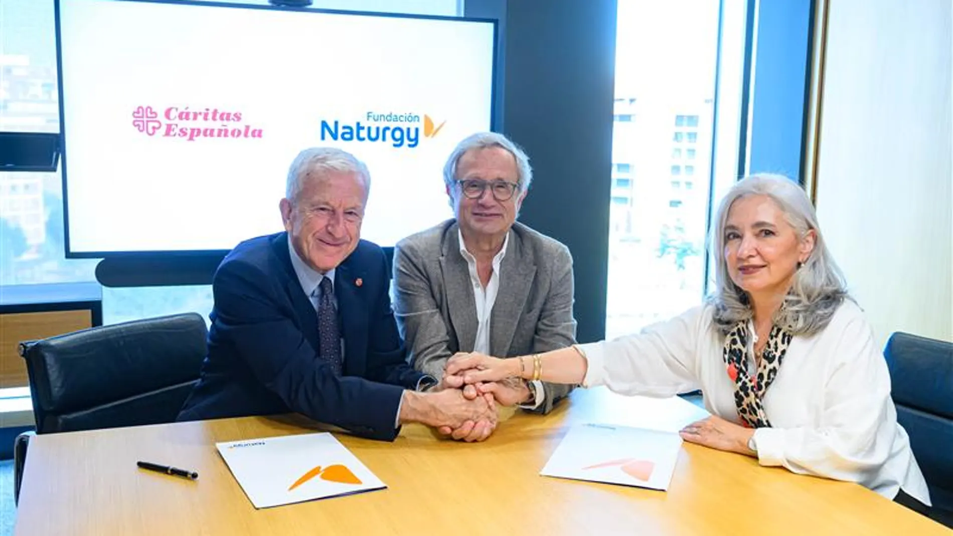 Naturgy y Cáritas ayudan a 80.000 personas que sufren pobreza energética