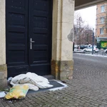 Bruselas trata de dar refugio a miles de personas sin hogar durante la ola de frío y nieve