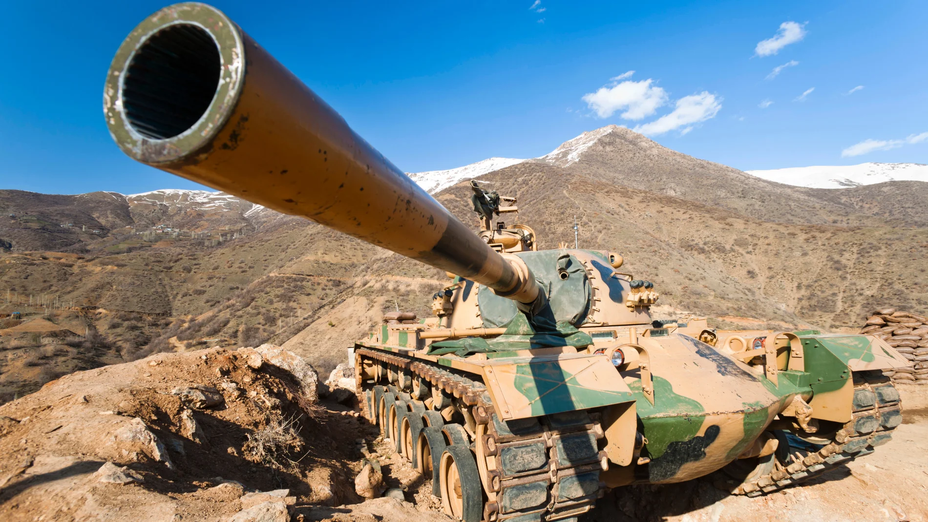 La viral respuesta de un jubilado español ante las decisiones de Trump: "Tengo miedo de que invada Alcorcón"