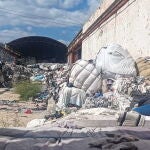 El detenido ten&iacute;a naves alquiladas para reciclar la ropa usada en Orihuela 