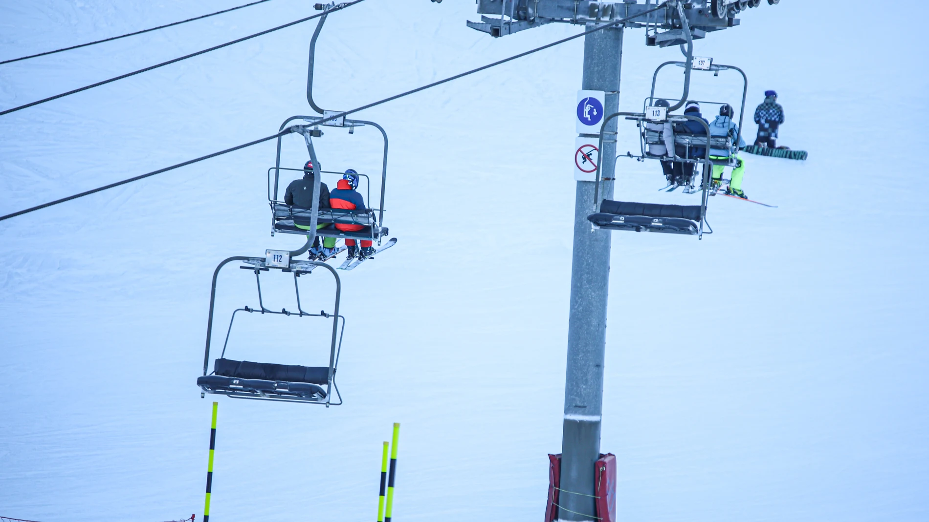 December 26, 2025, Saint Ouen, Paris, France: In the Alpes-Maritimes, the Valberg resort is enjoying a boom this year. Visitors are won over by downhill skiing, forest walks and discovering the local area..In the heart of the Mercantour, at an altitude of 1,700 metres, it is the oldest ski resort in the Alpes-Maritimes. Europa Press/Contacto/Sadak Souici 26/12/2025 ONLY FOR USE IN SPAIN