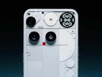 El Nothing Phone (3) tiene una c&aacute;mara principal de 50 megap&iacute;xeles con estabilizaci&oacute;n &oacute;ptica de imagen