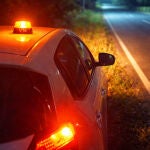 En plena pol&eacute;mica por las balizas V16, esta sigue siendo v&aacute;lida seg&uacute;n la DGT y ahora baja casi un 50%