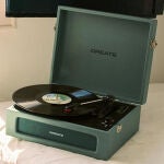 CREATE Record Player Retro