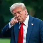 EEUU.- Trump impone un arancel del 25% a las importaciones de algunos chips para IA