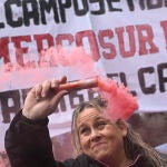 Manifestaci&oacute;n con tractorada para expresar su rechazo al acuerdo de libre comercio entre la Uni&oacute;n Europea y los pa&iacute;ses del Mercosur