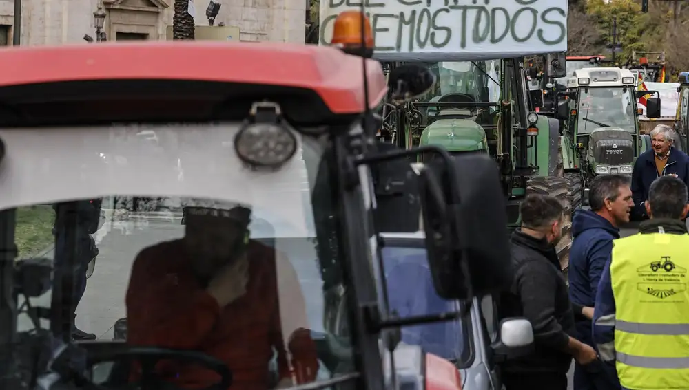 Economía.- Los tractores tomarán el centro de Alicante el 22 de enero contra el pacto UE-Mercosur