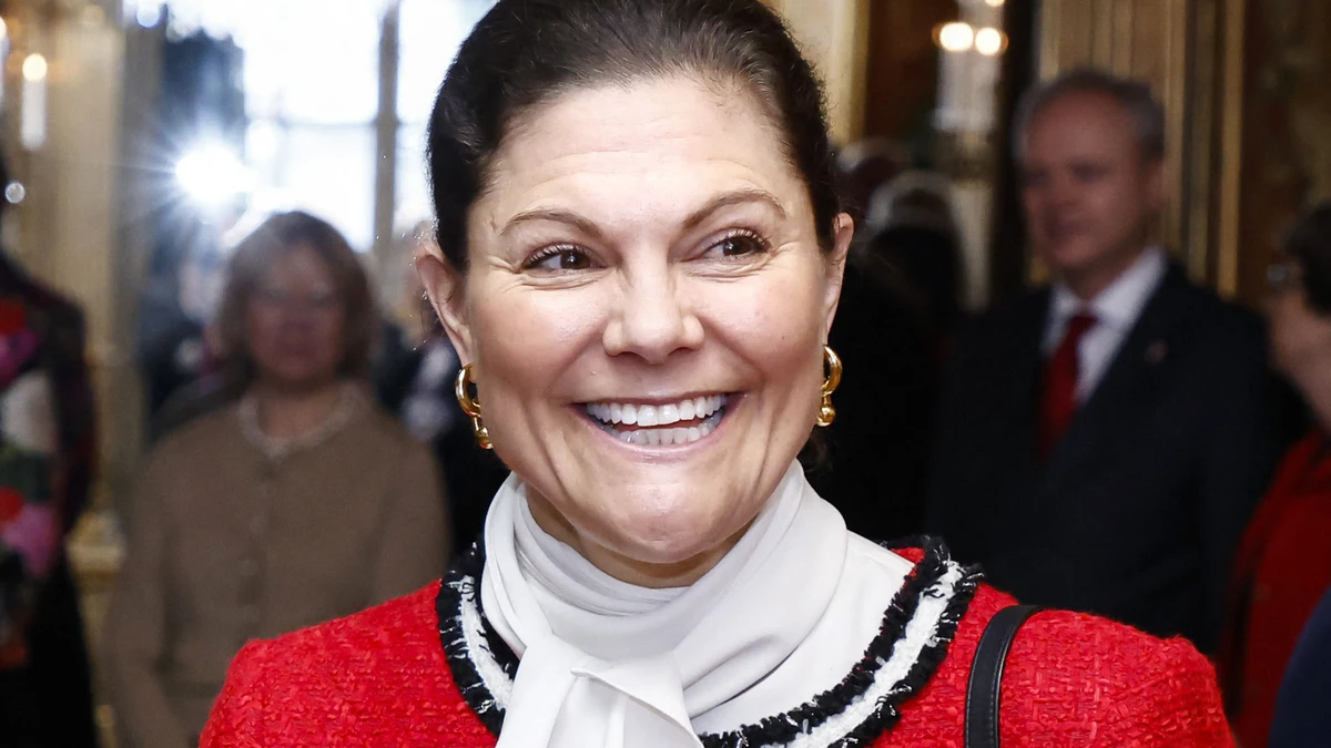 El look de Victoria de Suecia.