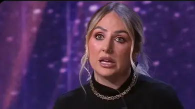 Rocío Flores, advierte a Rocío Carrasco: “Todavía no he descartado demandar a mi madre”