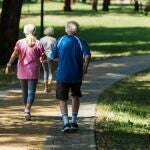 C&oacute;mo mantenerse activo despu&eacute;s de los 60: rutinas recomendadas por entrenadores para mantenerse saludable