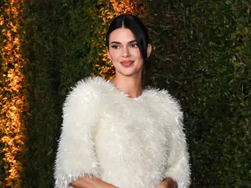 Kendall Jenner con piel radiante. Kendall Jenner con piel radiante.