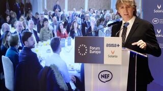 Carlos Martínez durante su intervención en el desayuno organizado por Nueva Economía Forum