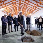 La alcaldesa de Granada, Marifr&aacute;n Carazo, en la colocaci&oacute;n de la primera piedra del centro iQuantum