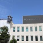 Antena 3 arranca el a&ntilde;o imbatible: lidera y crece en enero