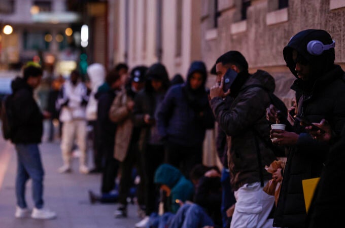 Regularización de inmigrantes: un defecto grave podría anular el proceso 