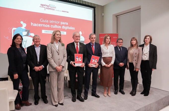 Solo un 14% de los andaluces mayores de 55 años utilizan la inteligencia artificial