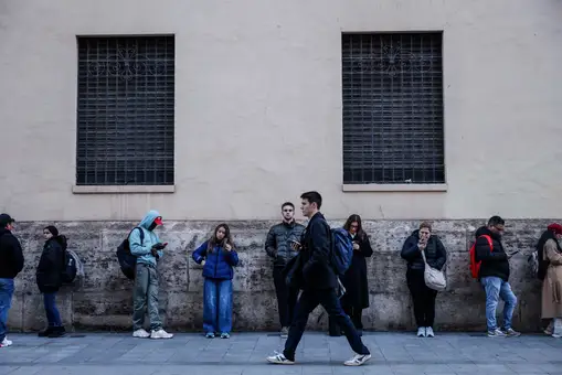 Segundo recurso ante el Supremo contra la regularización de inmigrantes con petición de suspensión inmediata Segundo recurso ante el Supremo contra la regularización de inmigrantes con petición de suspensión inmediata