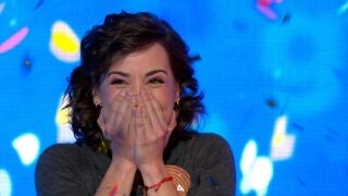 MADRID, 05/02/2026.- Rosa Rodr&iacute;guez se ha convertido esta noche en la ganadora del mayor bote de la historia de 'Pasapalabra' al completar el 'Rosco' final, lo que le ha permitido embolsarse 2.716.000 euros, una cifra nunca antes alcanzada en el concurso que presenta Roberto Leal en Antena 3. EFE/Antena 3 S&Oacute;LO USO EDITORIAL, PERMITIDO SU USO S&Oacute;LO EN RELACI&Oacute;N A LA INFORMACI&Oacute;N QUE APARECE EN EL PIE DE FOTO (CR&Eacute;DITO OBLIGATORIO) 