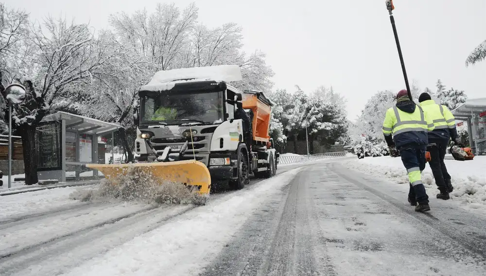 Temporal.- La Comunidad de Madrid moviliza 171 personas y 62 quitanieves por los fenómenos meteorológicos adversos