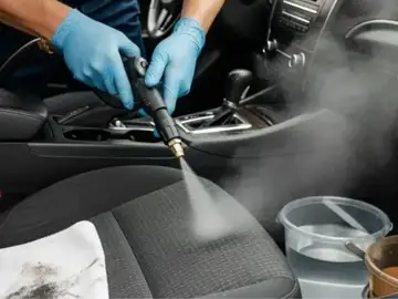 El truco de usar una vaporeta pequeña para desinfectar los asientos de tela sin mojarlos demasiado Di4 Steamclean Multi 10 Max