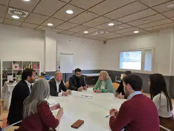 Los candidatos del Partido Popular (PP) a las Cortes de Castilla y León por la provincia de Zamora, Leticia García Sánchez, Juan del Canto Sevillano y Ana Isabel Castaño Villarroel, se reúnen con los dirigentes de la Fundación INTRAS Los candidatos del Partido Popular (PP) a las Cortes de Castilla y León por la provincia de Zamora, Leticia García Sánchez, Juan del Canto Sevillano y Ana Isabel Castaño Villarroel, se reúnen con los dirigentes de la Fundación INTRAS