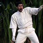 Bad Bunny se viste de Zara en la Super Bowl y sorprende a 127 millones de personas celebrando una boda en directo Bad Bunny se viste de Zara en la Super Bowl y sorprende a 127 millones de personas celebrando una boda en directo