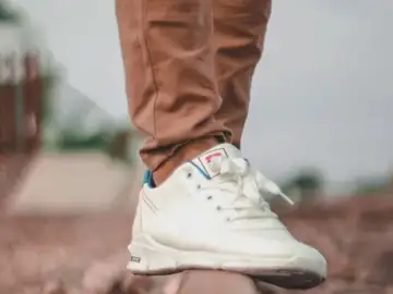 Zapatillas que puedes llevar siempre sin que tus pies se quejen: el calzado casual ideal para tu día a día Zapatillas que puedes llevar siempre sin que tus pies se quejen: el calzado casual ideal para tu día a día