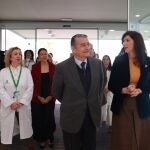 El consejero de Sanidad, Presidencia y Emergencias, Antonio Sanz, a su llegada al Hospital de Alta Resoluci&oacute;n de &Eacute;cija